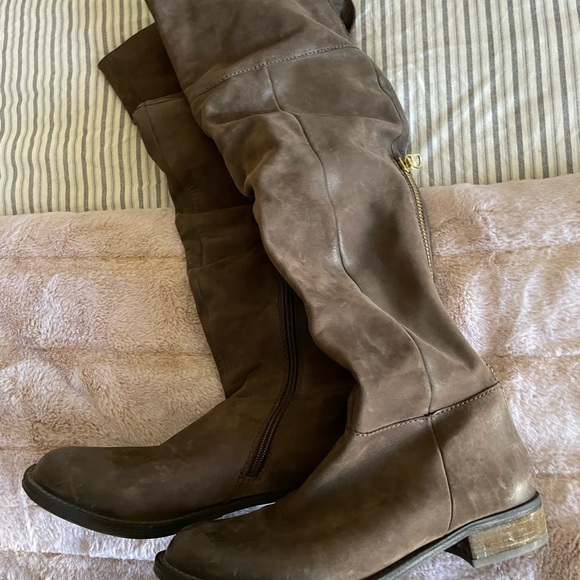 Steve Madden leather boots - Picture 6 of 8